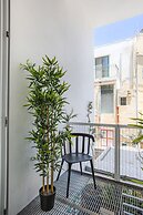 Two Pillows Boutique Hostel