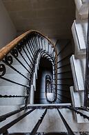 Two Pillows Boutique Hostel