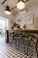 Two Pillows Boutique Hostel