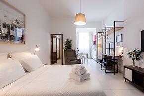 Two Pillows Boutique Hostel