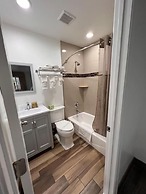 Town and Country Inn