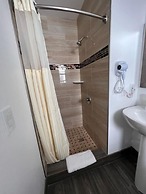 Town and Country Inn