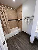 Town and Country Inn