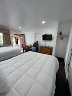 Town and Country Inn