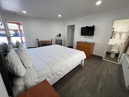 Town and Country Inn