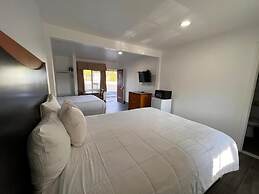 Town and Country Inn