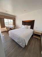 Town and Country Inn