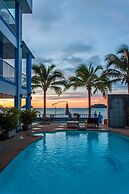 Pearl By The Sea Resort