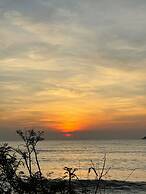 Pearl By The Sea Resort