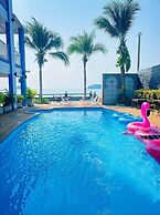 Pearl By The Sea Resort