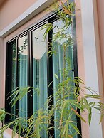 Ice Kamala Beach Hotel