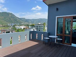 Ice Kamala Beach Hotel