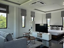 Ice Kamala Beach Hotel