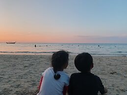 Ice Kamala Beach Hotel