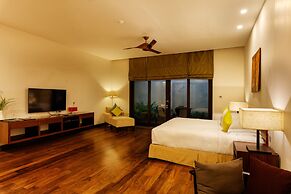 The Fortress Resort & Spa
