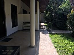 Lagoon Paradise Beach Resort