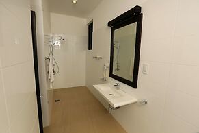 Lagoon Paradise Beach Resort