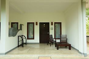 Lagoon Paradise Beach Resort