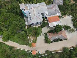 Lagoon Paradise Beach Resort