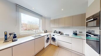 Cheval Gloucester Park at Kensington