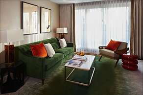 Cheval Gloucester Park at Kensington