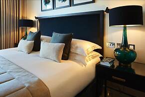 Cheval Gloucester Park at Kensington