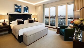 Cheval Gloucester Park at Kensington