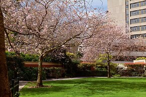 Cheval Gloucester Park at Kensington