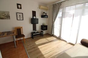 Menada Ravda Apartments