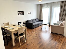 Menada Ravda Apartments