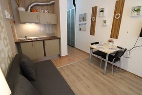 Menada Ravda Apartments