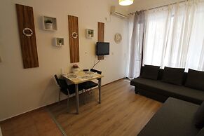 Menada Ravda Apartments