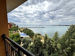 Menada Ravda Apartments