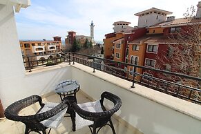 Menada Ravda Apartments