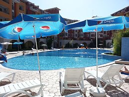 Menada Ravda Apartments