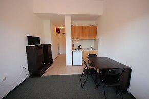 Menada Ravda Apartments