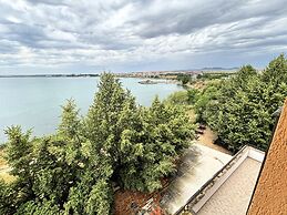 Menada Ravda Apartments