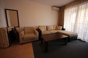 Menada Ravda Apartments