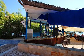 Menada Ravda Apartments