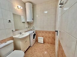 Menada Ravda Apartments