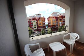 Menada Ravda Apartments