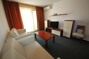 Menada Ravda Apartments