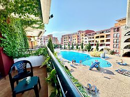 Menada Ravda Apartments