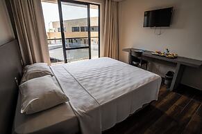 Bessa Beach Hotel