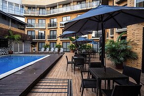 Bessa Beach Hotel