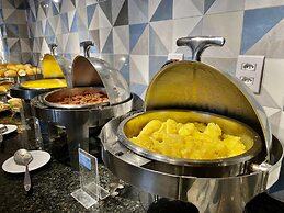 Bessa Beach Hotel