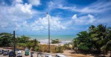 Bessa Beach Hotel