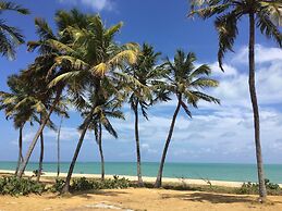 Bessa Beach Hotel
