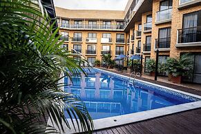 Bessa Beach Hotel