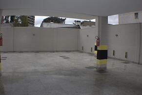 Hotel Confiance Batel